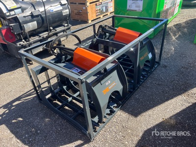 TMG SG72 72 in 72 in Skid Steer Grapple Bucket (Unused)