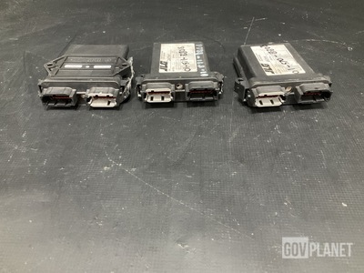 (3) JLG 1600446B Auto Fork Levelers