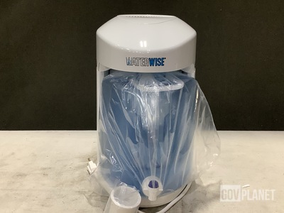 (19) WaterWise 9012 Water Distillers