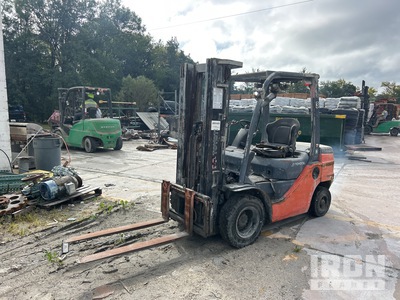 2021 Toyota 8FDU25 4500 lb Pneumatic Tire Forklift