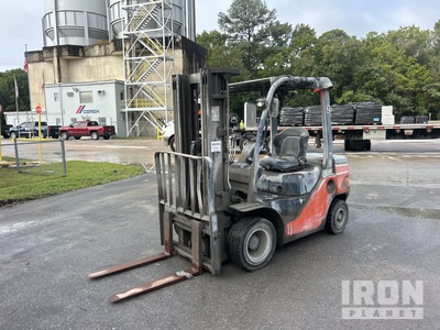 2021 Toyota 8FDU25 4500 lb Pneumatic Tire Forklift