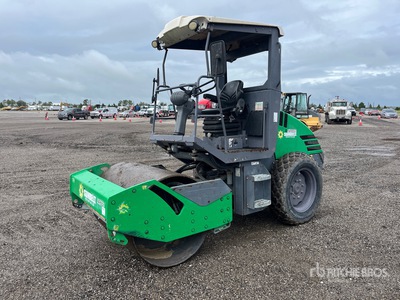 2016 Hamm H5i Smooth Drum Compactor