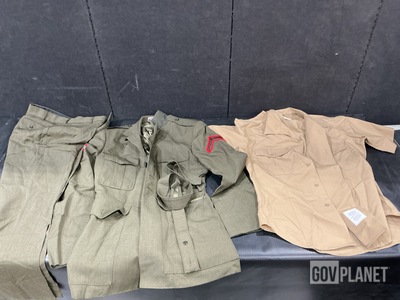 (2) Pairs of Men’s Trousers, (4) Men’s Coats & Assorted Items