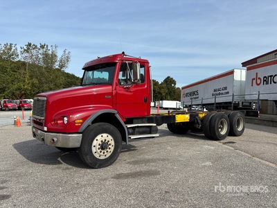 2001 Freightliner FL112 6x4 Autocarro cabina e telaio