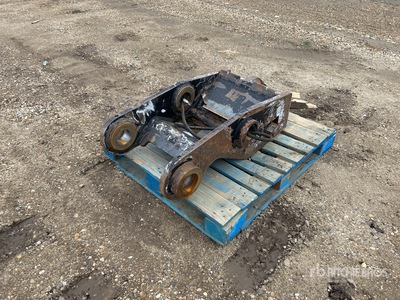 Quick Coupler - Fits JD / Hitachi 230/270/790/D/E/792D/Hit E