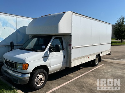 2007 Ford E-350 Cutaway 4x2 Step Van