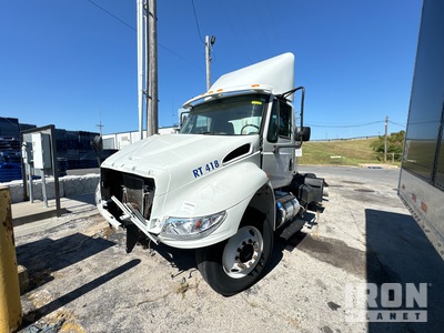 2015 International 4300 4x2 S/A Day Cab Truck Tractor
