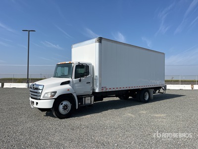 2021 Hino L6 Furgoneta caja cerrada