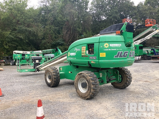 ELEVADOR TELESCóPICO 2005 JLG 4WD 600S