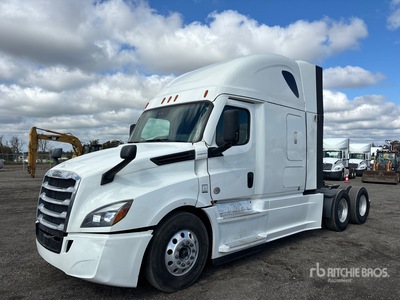 2024 Freightliner Cascadia 126 6x4 T/A Sleeper Truck Tractor