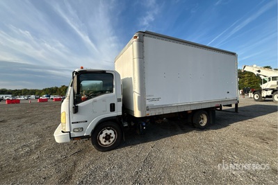 2013 Isuzu NQR 4x2 Furgonetka