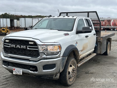 2019 Ram 5500 4x4 Crew Cab Flatbed Truck