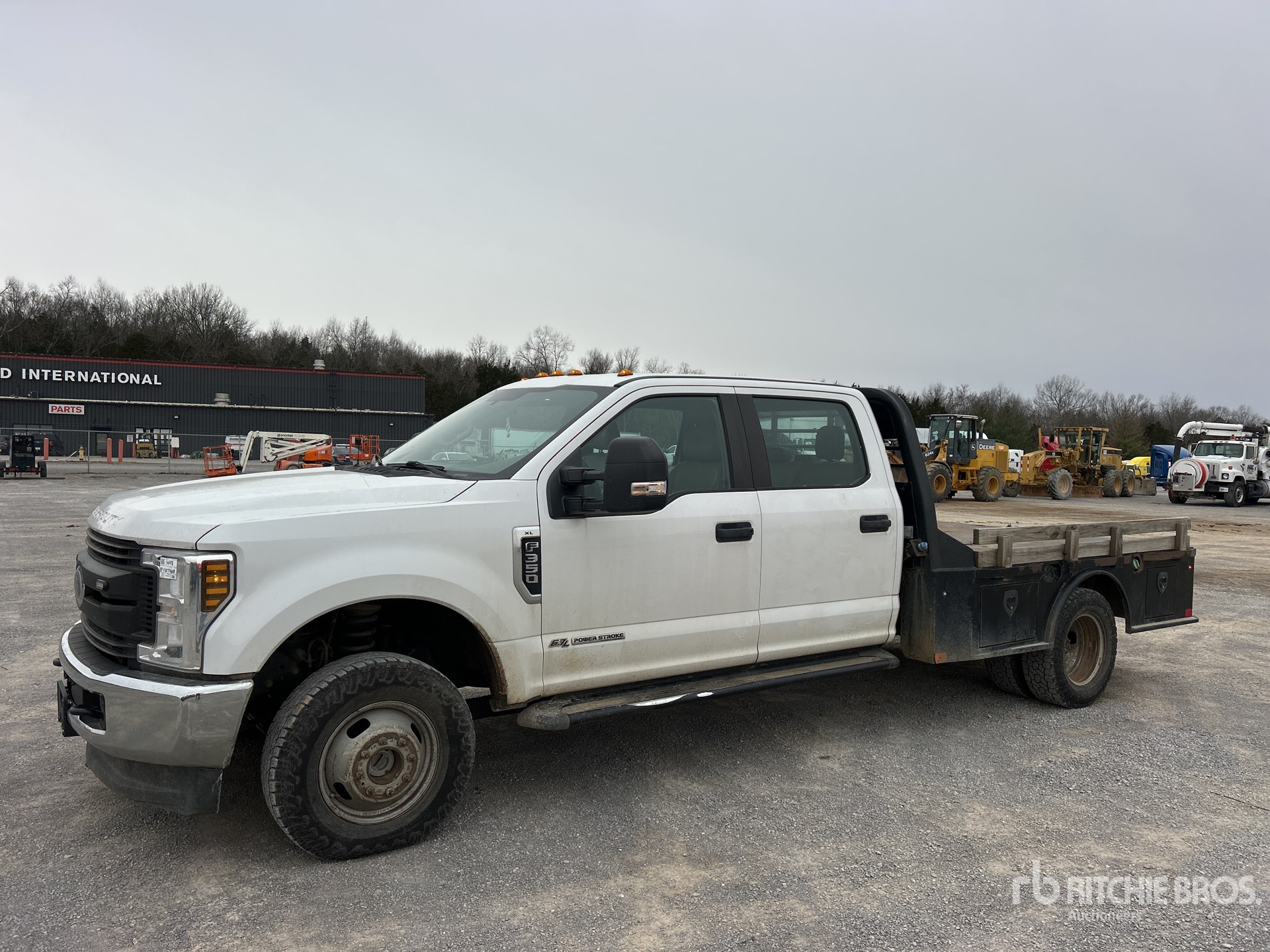 2018 Ford F-350 4x4 Crew Cab Flatbed Truck (Inoperable)