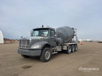 2009 Freightliner M2 112 8x6 Mixer Truck
