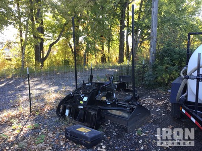 2019 Cat BB121 86 in Skid Steer Box Blade