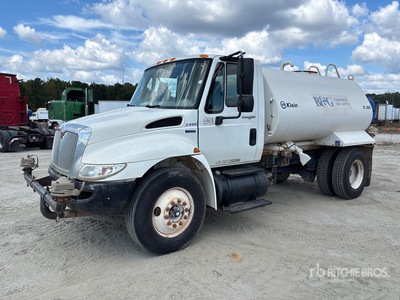 2010 International 4300 4x2 Water Truck