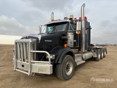2012 Kenworth T800 8x6 Heavy Haul Tri/A Sleeper Truck Tractor