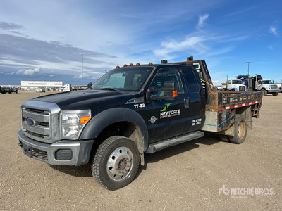 2015 Ford F-550 XLT 4x4 Extended Cab Flatbed Truck