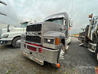 2021 Mack Pinnacle 6x4 T/A Sleeper Truck Tractor