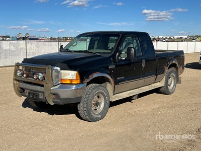 2000 Ford F-250 Lariat 4x4 Extended Cab Pickup