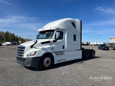 2020 Freightliner Cascadia 126 6x4 T/A Sleeper Truck Tractor