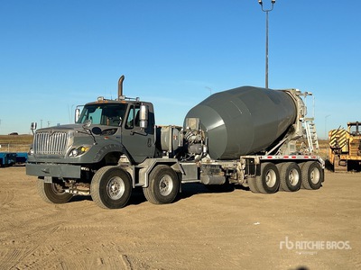 2012 International 7600SBA 10x6 Twin-Steer Mixer Truck