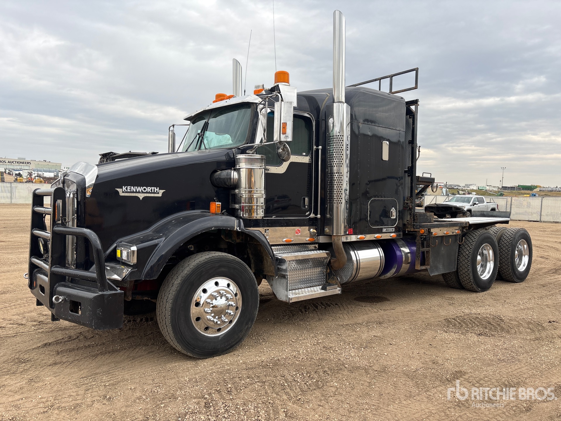 2005 Kenworth T800 6x4 Winch Truck