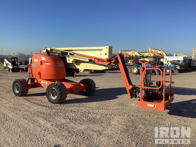 ELEVADOR ARTICULADO 2014 JLG 4WD 450AJSERIESII
