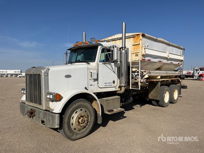 1996 Peterbilt 357 6x4 Tender Truck