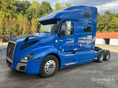 2023 Volvo VNL760 6x4 T/A Sleeper Truck Tractor