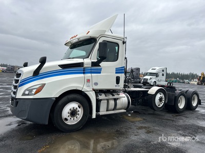 2019 Freightliner Cascadia 126 8x4 Cabina per trattore stradale 3 assi
