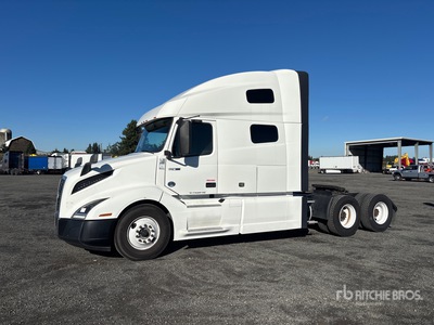 2019 Volvo VNL760 6x4 T/A Sleeper Truck Tractor