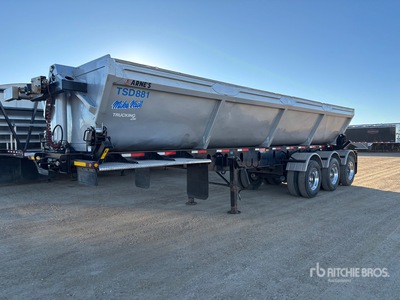 2017 Arnes 34 ft Tri/A Side Dump Trailer