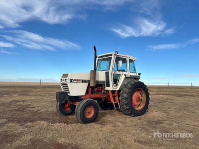 1981 Case 2090 2WD Tractor