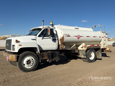 1995 GMC 7000 4x2 Fuel Truck