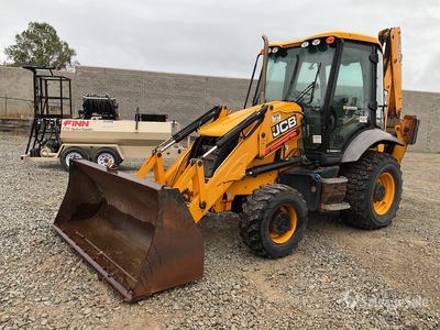2016 JCB 3CX-14MFCE 4x4 Graaflaadmachine