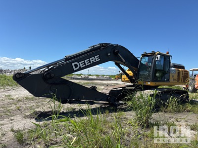 2015 John Deere 350G LC Escavatore cingolato