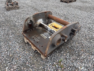 Adapter Plate, Bolzendurchmesser 120 / Bolzenabstand 700 / Breite 920