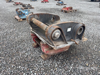 Adapter Plate , Bolzendurchmesser 120 / Bolzenabstand 700 / Breite 920 / für HS40