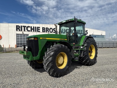 1997 John Deere 8200 جرار ذو دفع رباعي