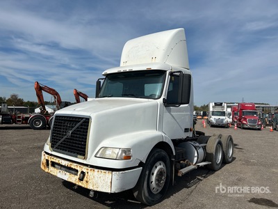 2008 Volvo VNM 6x4 トラックトラクター（T/A）