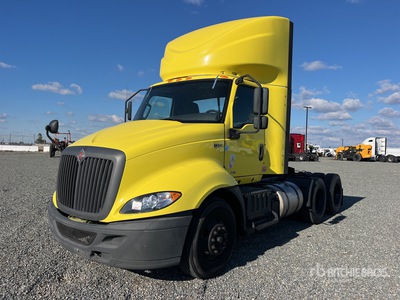 2020 International RH613 6x4 Cabeza Tractora Cabina Corta