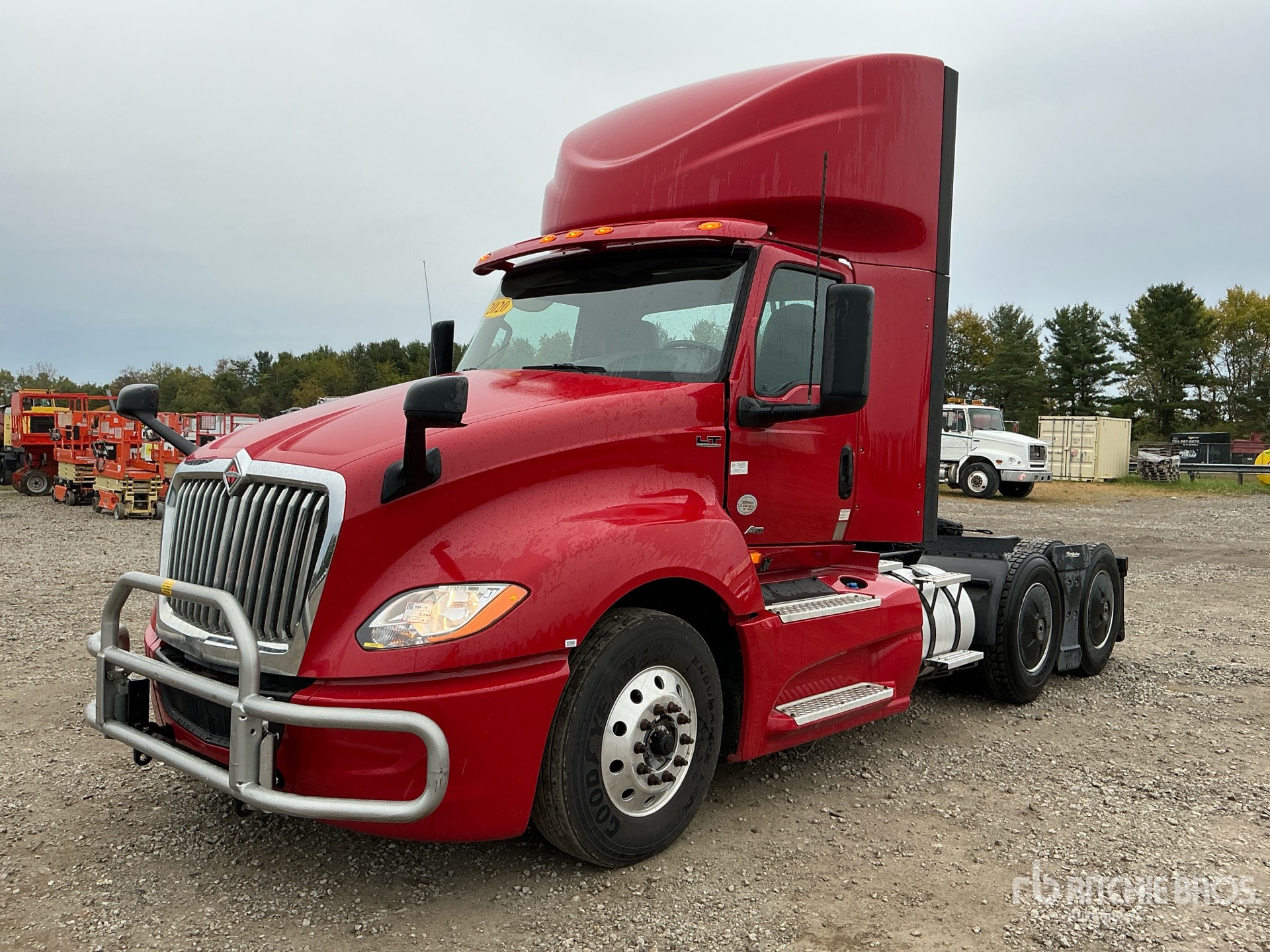2020 International LT625 6x4 Cabina per trattore stradale