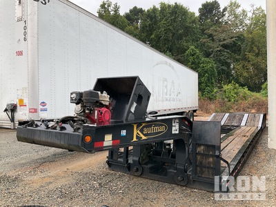 2016 Kaufman DP50 50 ton Tri/A Removable Gooseneck Tieflader