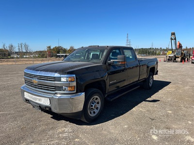 2015 Chevrolet Silverado 3500 4x2 Crew Cab Pickup