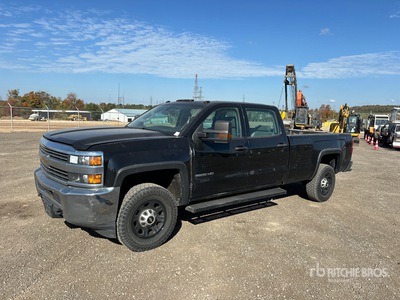 2015 Chevrolet Silverado 3500 4x2 Crew Cab Pickup