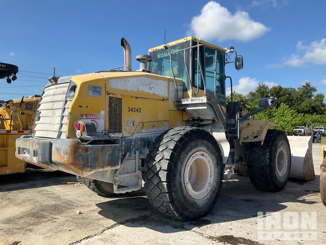 CARGADOR FRONTAL KOMATSU WA3807