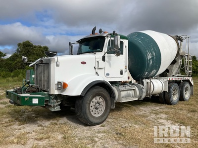 2015 Peterbilt 365 6x4 Mixer Truck