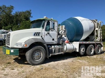 2015 Mack GU813 8x4 Mixer Truck
