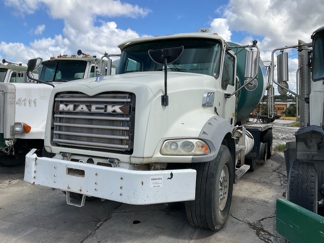 2017 Mack GU813 8x4 Mixer Truck (Inoperable)